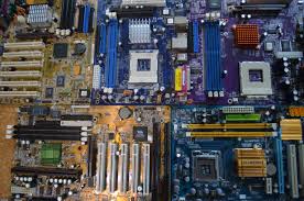 gambar komponen motherboard